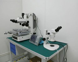 Universal Tools Microscope (UTM)